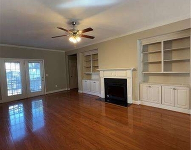 2976 Ashlyn Crest Court - Photo Thumbnail 4