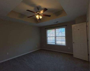 2976 Ashlyn Crest Court - Photo Thumbnail 17