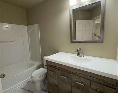 2976 Ashlyn Crest Court - Photo Thumbnail 20