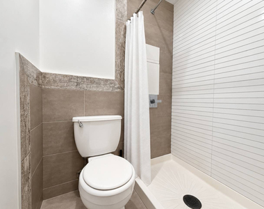 81 Carlton Avenue - Photo Thumbnail 7