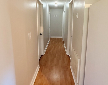 611 Mitchell Avenue - Photo Thumbnail 6