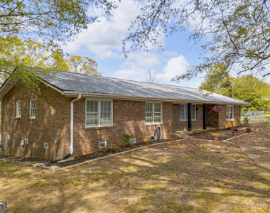 450 N Clarks Creek Road - Photo Thumbnail 2