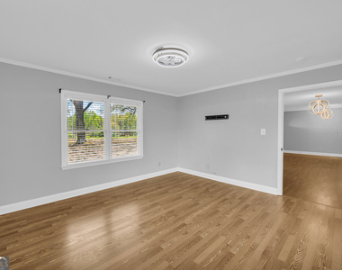 450 N Clarks Creek Road - Photo Thumbnail 18