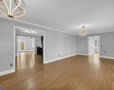 450 N Clarks Creek Road - Photo Thumbnail 11