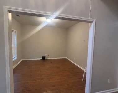 4196 Presreve Trail - Photo Thumbnail 5
