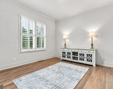 3844 Havenrock Drive - Photo Thumbnail 7