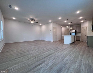 4307 Fern River Bend - Photo Thumbnail 9