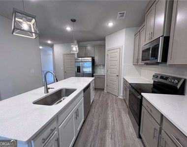 4307 Fern River Bend - Photo Thumbnail 7