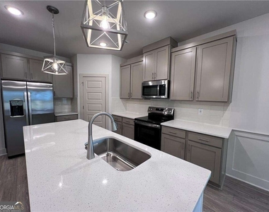 4307 Fern River Bend - Photo Thumbnail 6