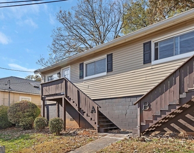 1040 Herndon Street Nw - Photo Thumbnail 1