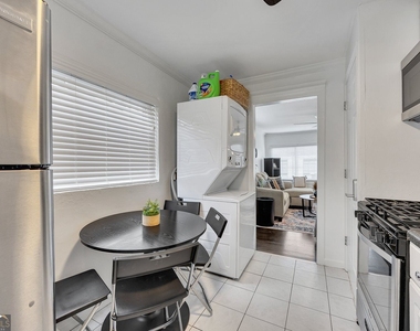 1040 Herndon Street Nw - Photo Thumbnail 9