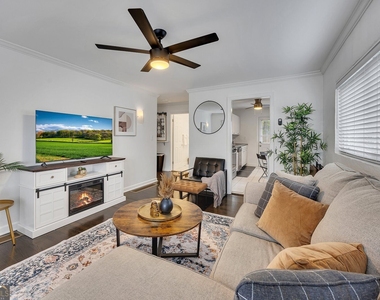1040 Herndon Street Nw - Photo Thumbnail 3