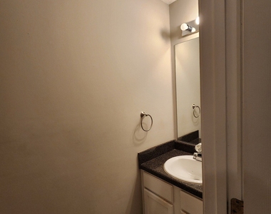 553 Wren Walk - Photo Thumbnail 10