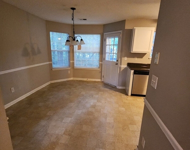 553 Wren Walk - Photo Thumbnail 5