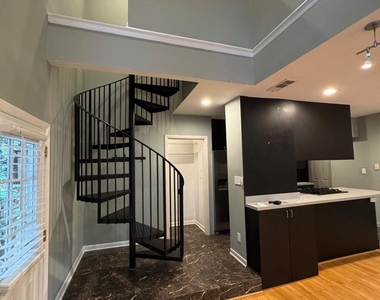 1206 Piedmont Avenue - Photo Thumbnail 12