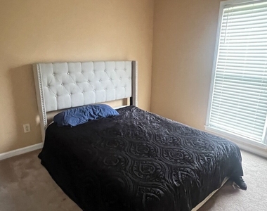 125 Acadian Drive - Photo Thumbnail 13