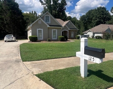 125 Acadian Drive - Photo Thumbnail 1