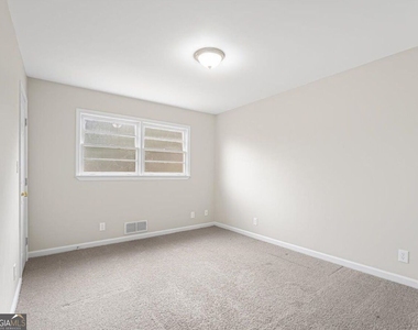 247 Smithstone Path - Photo Thumbnail 20
