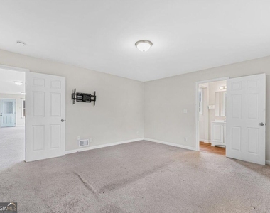 247 Smithstone Path - Photo Thumbnail 25