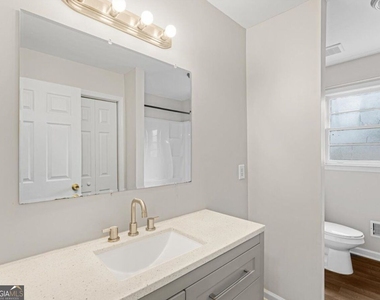 247 Smithstone Path - Photo Thumbnail 5
