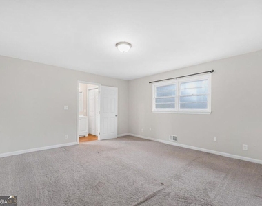 247 Smithstone Path - Photo Thumbnail 24