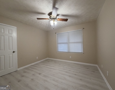 631 Almand Branch Road Se - Photo Thumbnail 18