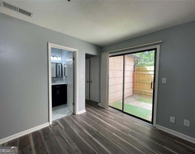 1457 Stone Mill Trace - Photo Thumbnail 15