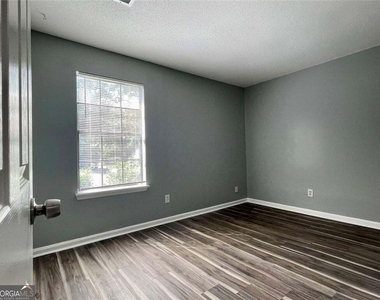 1457 Stone Mill Trace - Photo Thumbnail 8