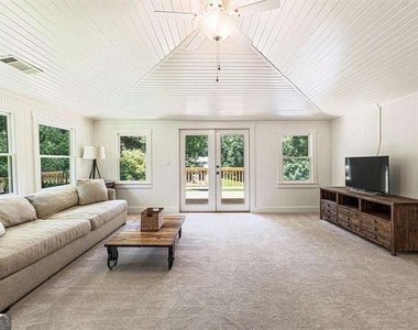 14125 Phillips Circle - Photo Thumbnail 59