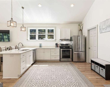 14125 Phillips Circle - Photo Thumbnail 97