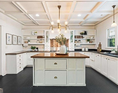 14125 Phillips Circle - Photo Thumbnail 29