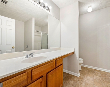 1378 Penhurst Drive - Photo Thumbnail 20