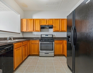 1378 Penhurst Drive - Photo Thumbnail 13