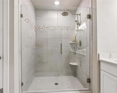 1037 Knoxboro Lane - Photo Thumbnail 29