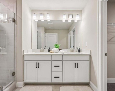 1037 Knoxboro Lane - Photo Thumbnail 28