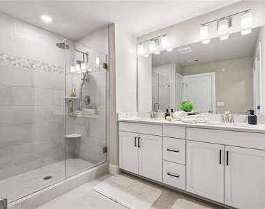 1037 Knoxboro Lane - Photo Thumbnail 26