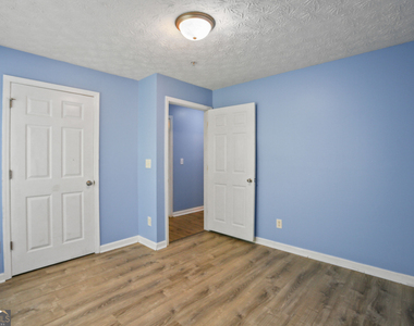 12203 Fairington Ridge Circle - Photo Thumbnail 11
