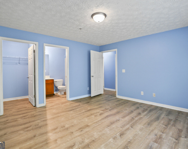 12203 Fairington Ridge Circle - Photo Thumbnail 13