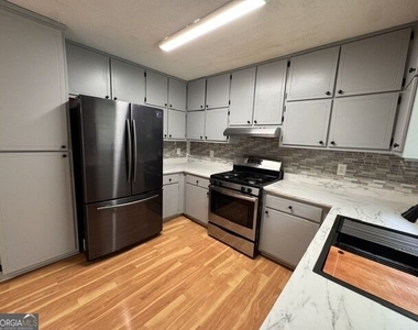 1478 Glynn View Court - Photo Thumbnail 4