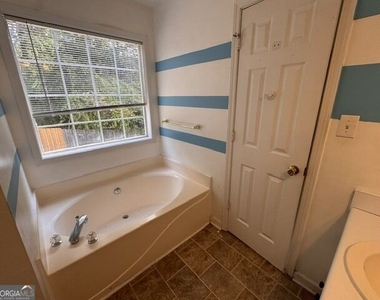 1478 Glynn View Court - Photo Thumbnail 17