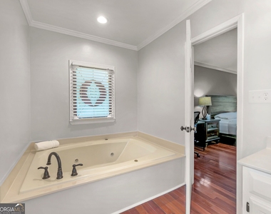 2075 E Lake Road - Photo Thumbnail 14