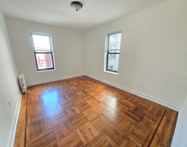 161 Avenue P - Photo Thumbnail 2