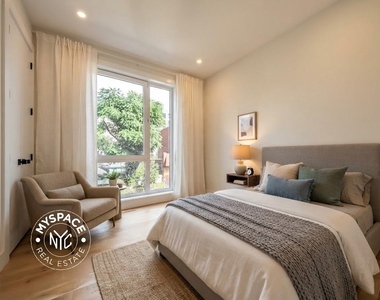 323 Eckford Street - Photo Thumbnail 7