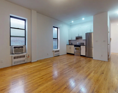 1297 Lexington Avenue - Photo Thumbnail 1