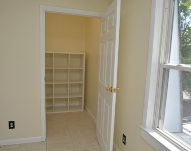 14 Oak Ridge Rd - Photo Thumbnail 10
