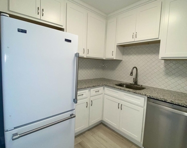 260 Ocean Avenue - Photo Thumbnail 9