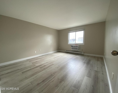 260 Ocean Avenue - Photo Thumbnail 15