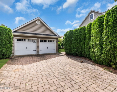 317 Worthington Avenue - Photo Thumbnail 32