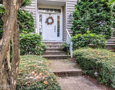 317 Worthington Avenue - Photo Thumbnail 1