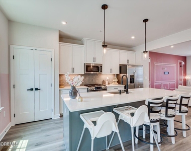220 Anchor Way - Photo Thumbnail 22